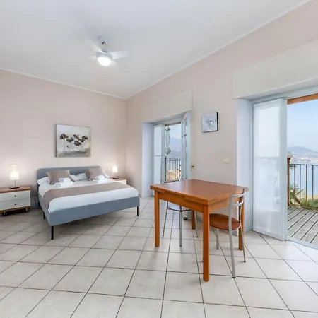 Hotel apartamentowy Anna By Casa Da *
