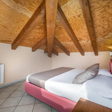 Hotel apartamentowy Anna By Casa Da